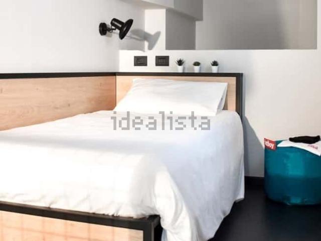 Appartamento in affitto a Municipio 9, Milano