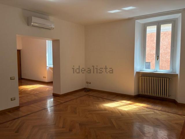 Appartamento in affitto a Municipio Roma I, Roma Capitale