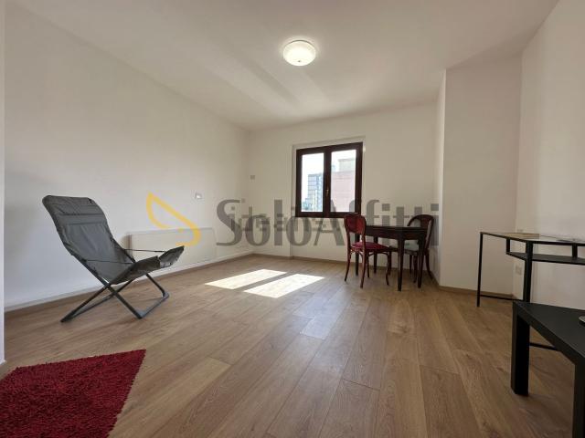 Appartamento in affitto a Villaggio Trieste, Latina