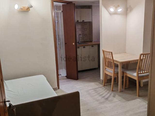 Appartamento in affitto a Municipio Roma X, Roma Capitale