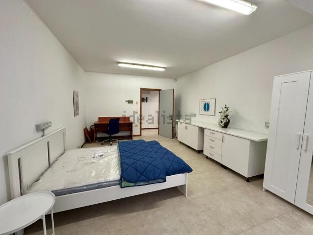 Appartamento in affitto a Pontedera, Toscana