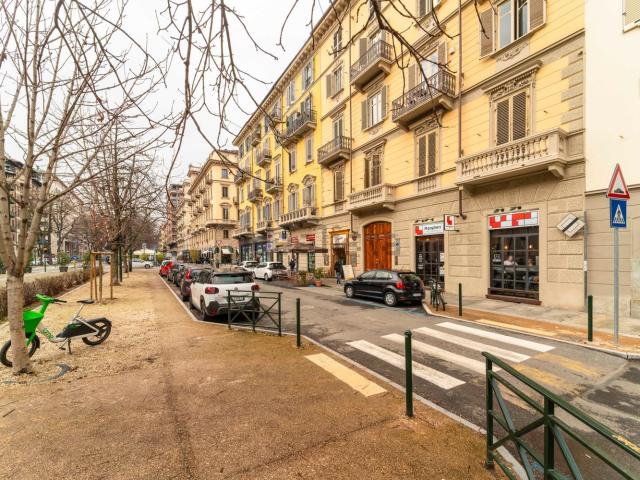 Appartamento in affitto a Circoscrizione 8, Piemonte