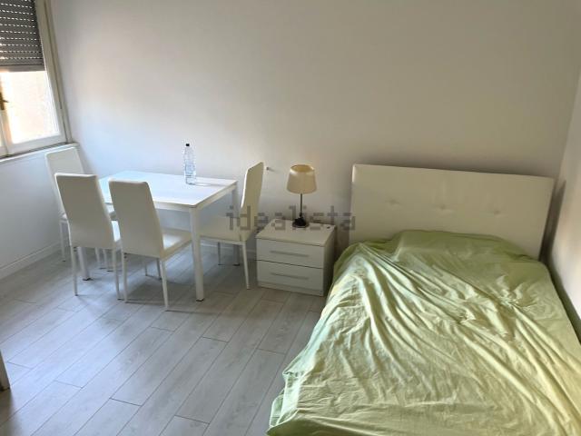 Appartamento in affitto a Municipio 7, Milano
