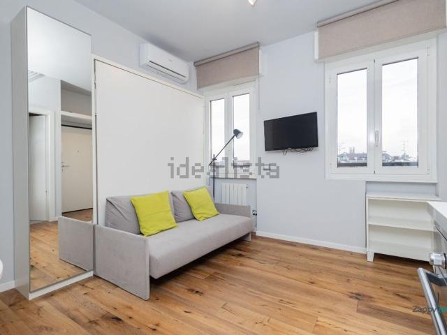 Appartamento in affitto a Ticinese, Milano