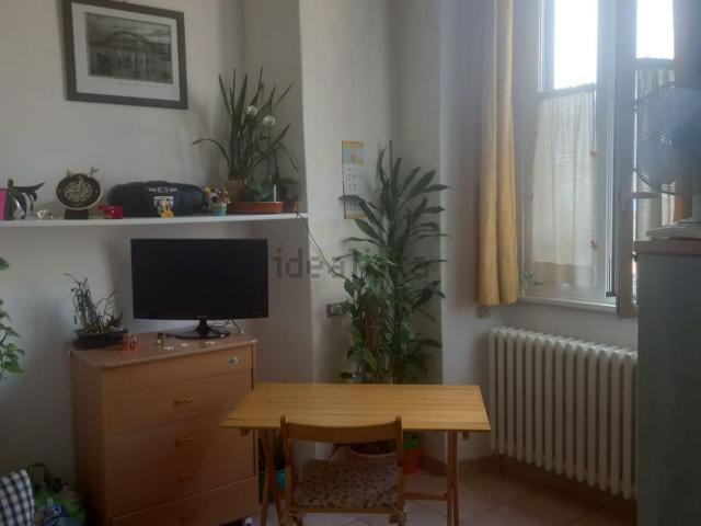 Appartamento in affitto a Comerio, Lombardia