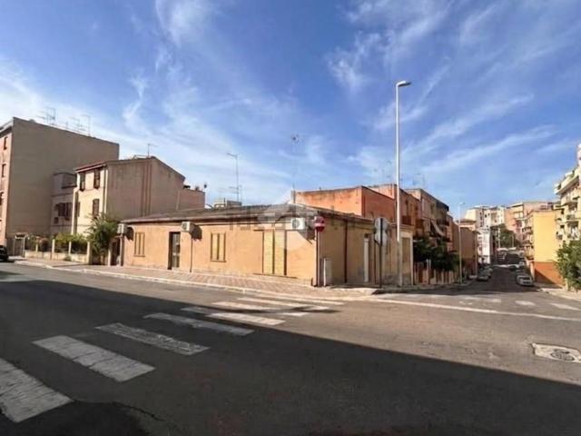 Appartamento in affitto a Is Mirrionis, Cagliari