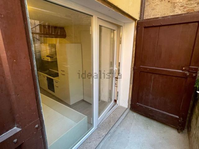 Appartamento in affitto a Santo Stefano, Bologna