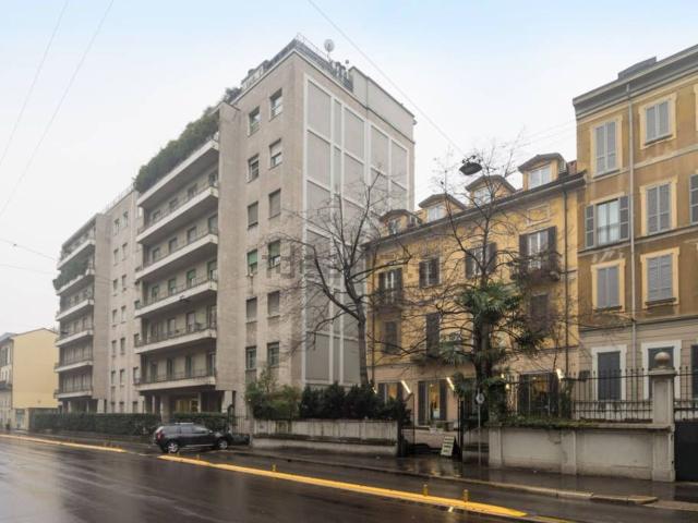 Attico in affitto a Municipio 1, Milano