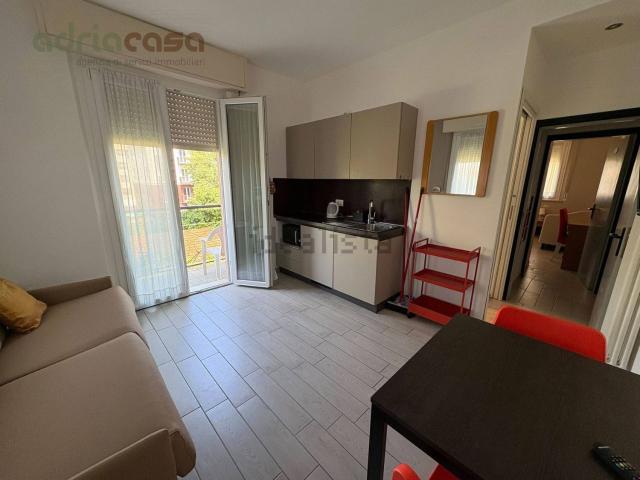 Appartamento in affitto a Riccione, Reggio Emilia