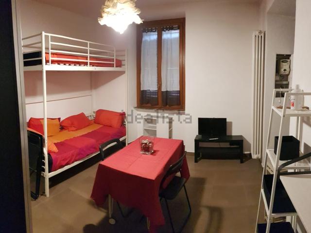Appartamento in affitto a Circoscrizione 8, Piemonte