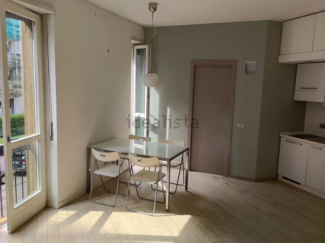 Appartamento in affitto a Municipio 2, Milano