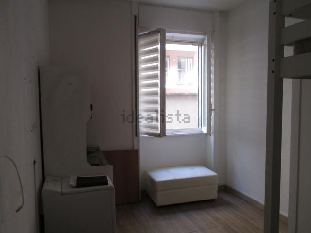 Appartamento in affitto a Municipio 8 di Milano, Milano