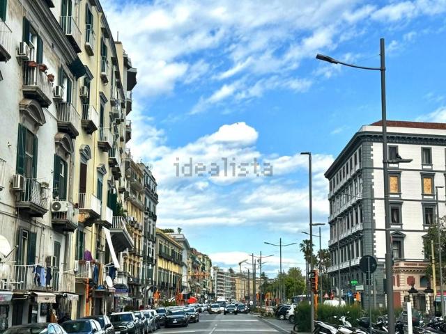 Appartamento in affitto a Municipalità 1, Campania