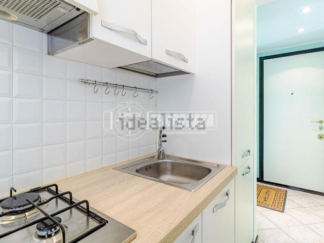 Appartamento in affitto a Municipio 5, Milano