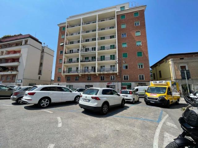 Appartamento in affitto a Campobasso, Molise