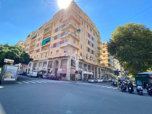 Appartamento in affitto a Medio Levante, Serra Riccò