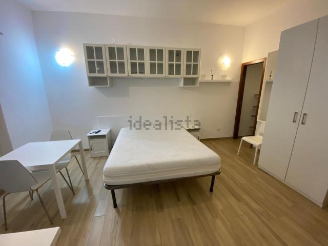 Appartamento in affitto a Municipio Roma VII, Roma Capitale