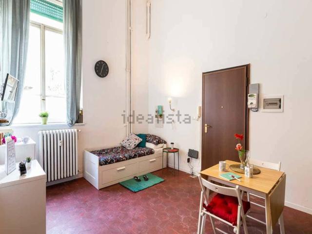 Appartamento in affitto a Municipio 9, Milano