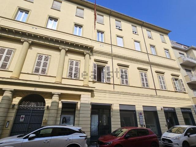 Appartamento in affitto a Rione San Paolo, Asti