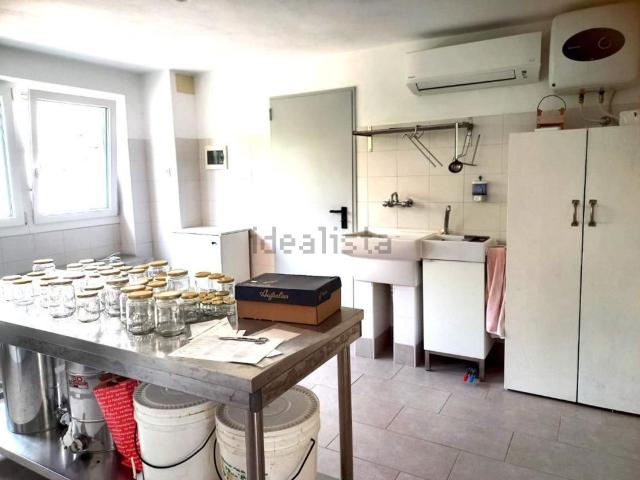 Appartamento in affitto a Teolo, Veneto