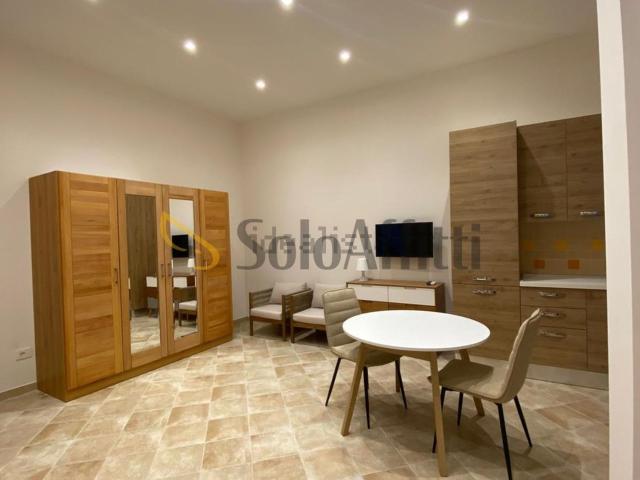 Appartamento in affitto a Centro, Puglia