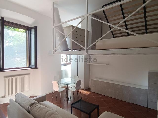 Appartamento in affitto a Varese, Lombardia