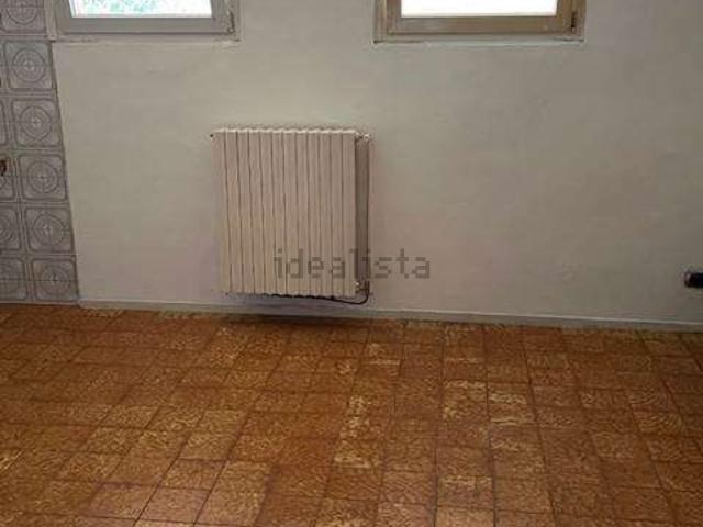 Appartamento in affitto a Oleggio Castello, Novara