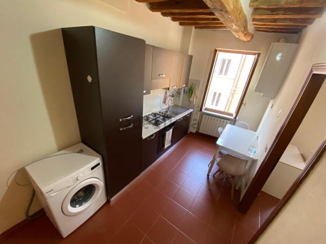 Appartamento in affitto a Sant'Erminio, Cenerente