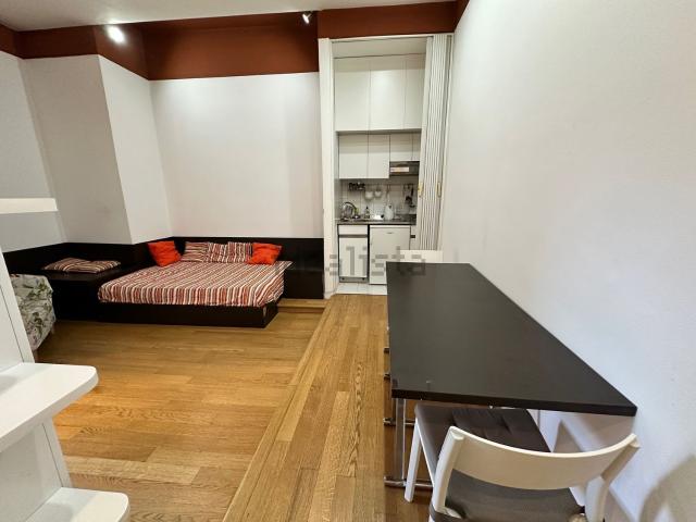 Appartamento in affitto a Municipio 1, Milano