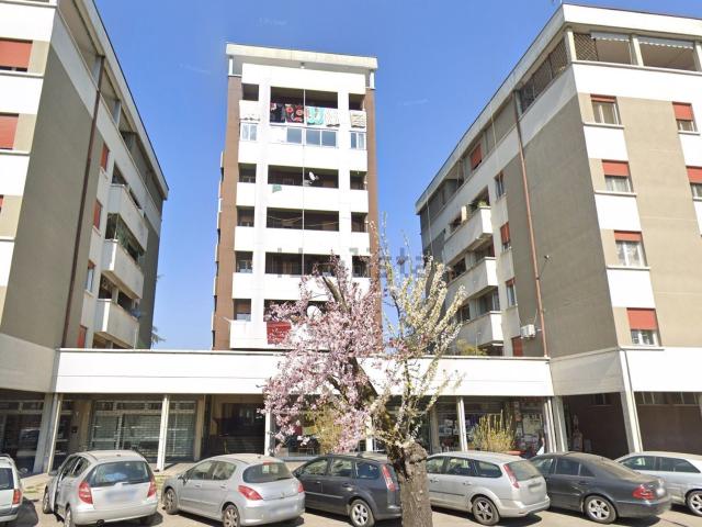 Appartamento in affitto a Re, Reggio Emilia