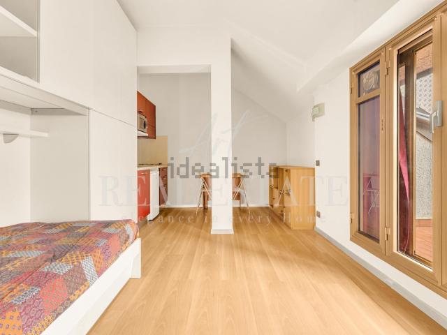 Appartamento in affitto a Municipio 6, Milano