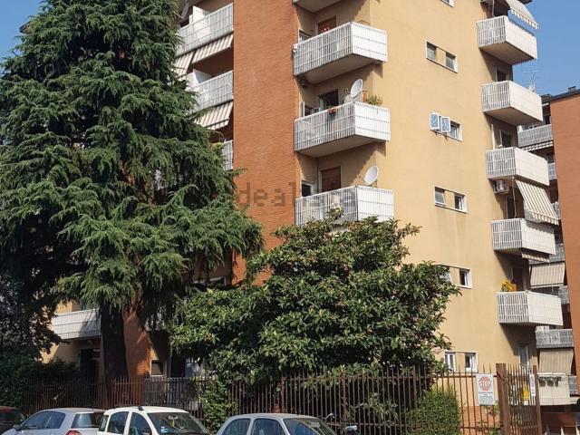 Appartamento in affitto a Municipio 6, Milano