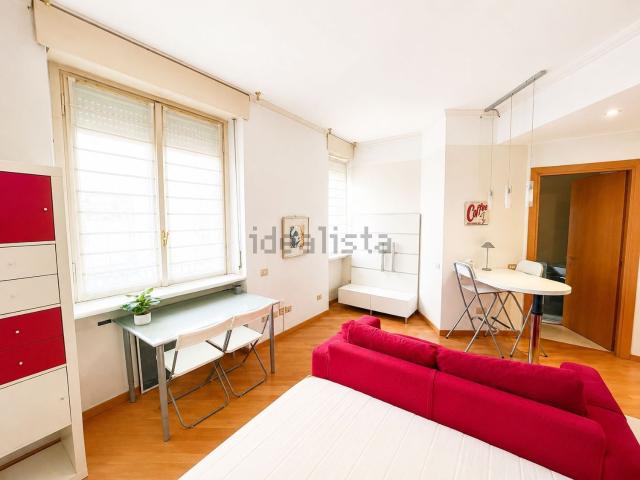 Appartamento in affitto a Municipio 5, Milano
