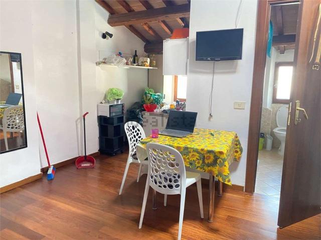 Appartamento in affitto a Sant'Erminio, Cenerente