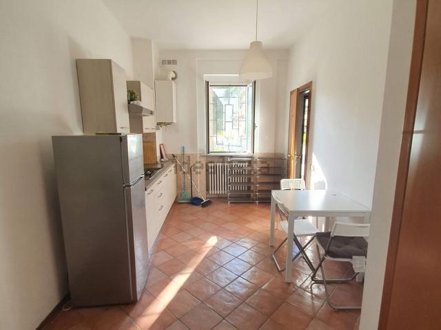 Appartamento in affitto a Sant'Erminio, Cenerente