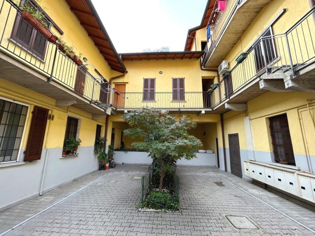 Appartamento in affitto a Santa Valeria, Seregno