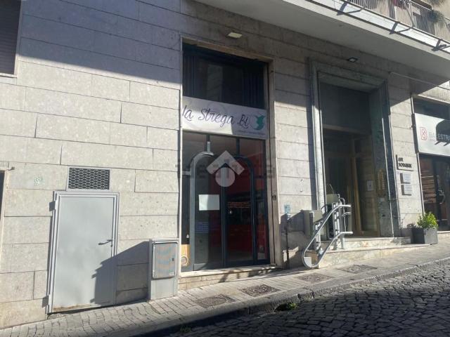 Appartamento in affitto a Benevento, Campania