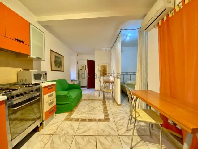 Appartamento in affitto a Centro storico, Catania
