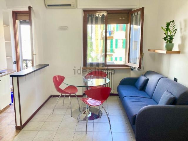 Appartamento in affitto a Municipio 7, Milano