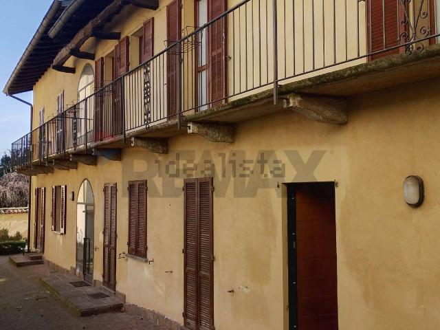 Appartamento in affitto a Biumo Superiore, Varese