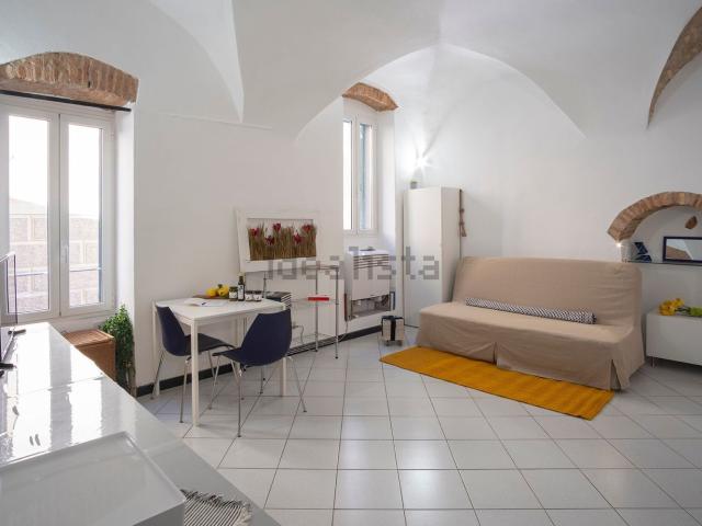 Appartamento in affitto a Imperia, Liguria