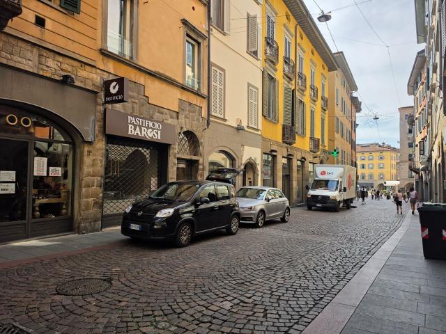 Appartamento in affitto a Città Alta, Bergamo