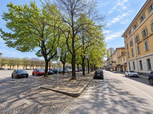 Appartamento in affitto a Pinerolo, Torino