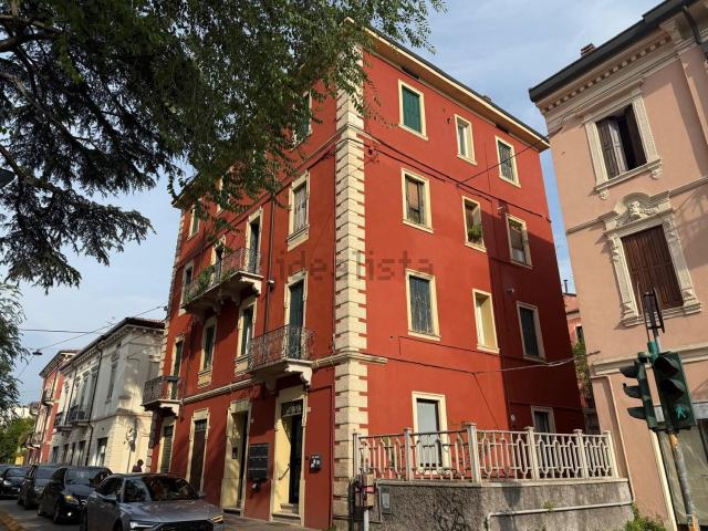 Appartamento in affitto a Est, Brenzone
