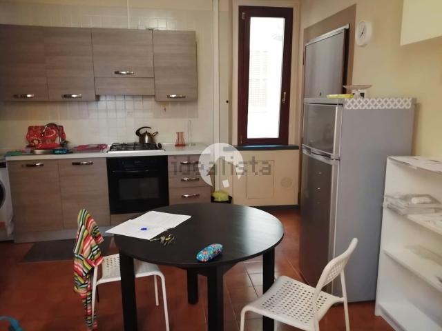 Appartamento in affitto a San Prospero città, Re