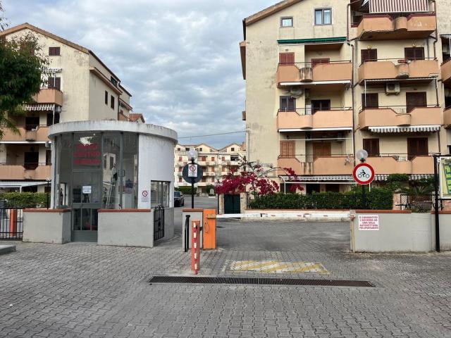 Appartamento in affitto a Monticello, Calabria