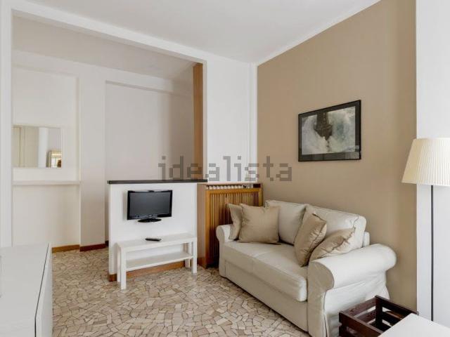 Appartamento in affitto a Municipio 9, Milano