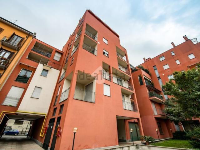Appartamento in affitto a Municipio 4, Milano