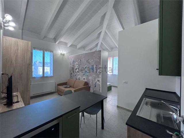 Appartamento in affitto a San Faustino-Madonnina-Quattroville, Modena