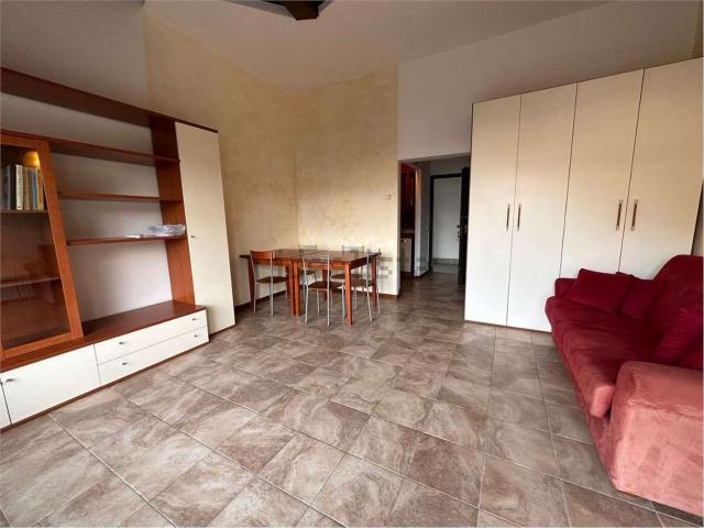 Appartamento in affitto a Comunità Montana del Piambello, Brusimpiano